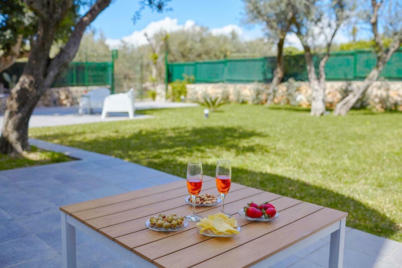 Casa Del Melograno Con Idromassaggio E Giardino Vila Terrasini Exterior foto