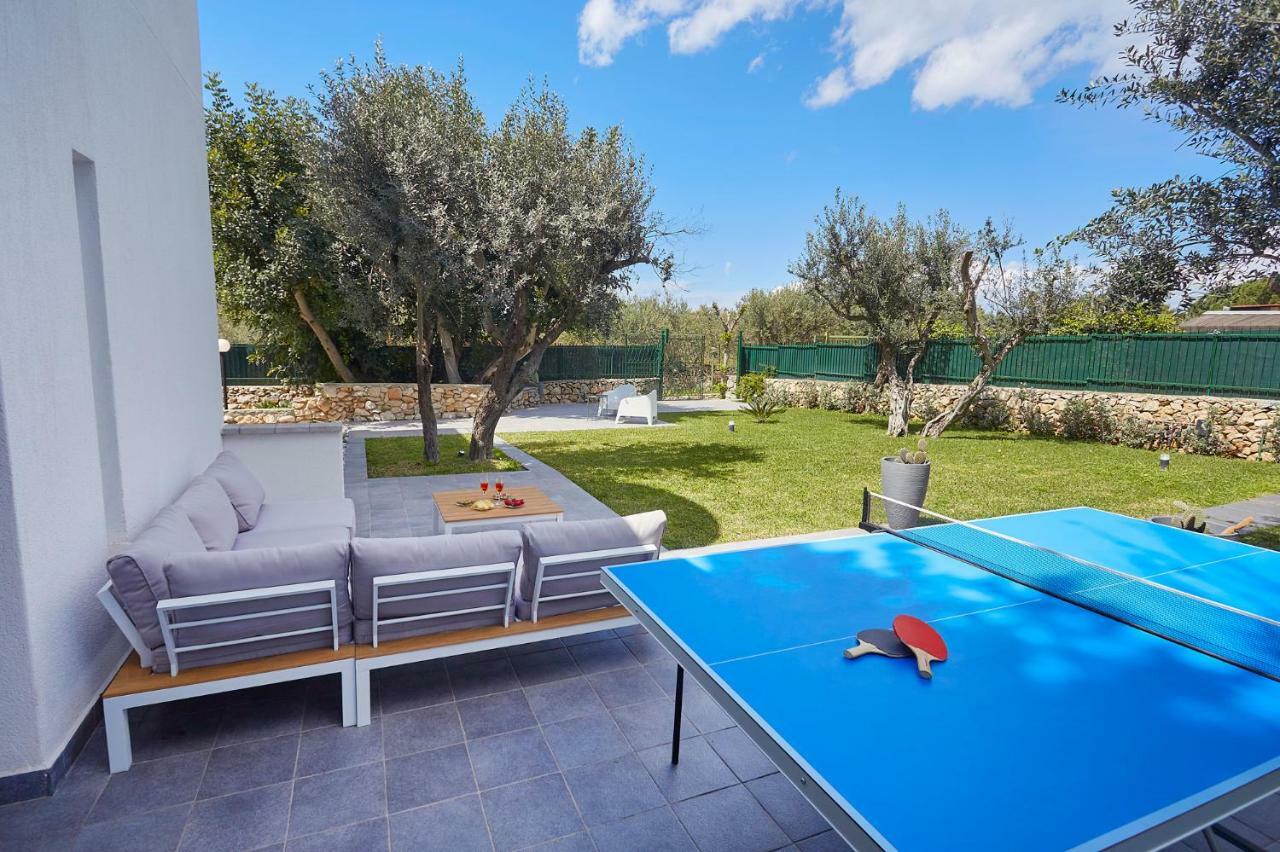 Casa Del Melograno Con Idromassaggio E Giardino Vila Terrasini Exterior foto