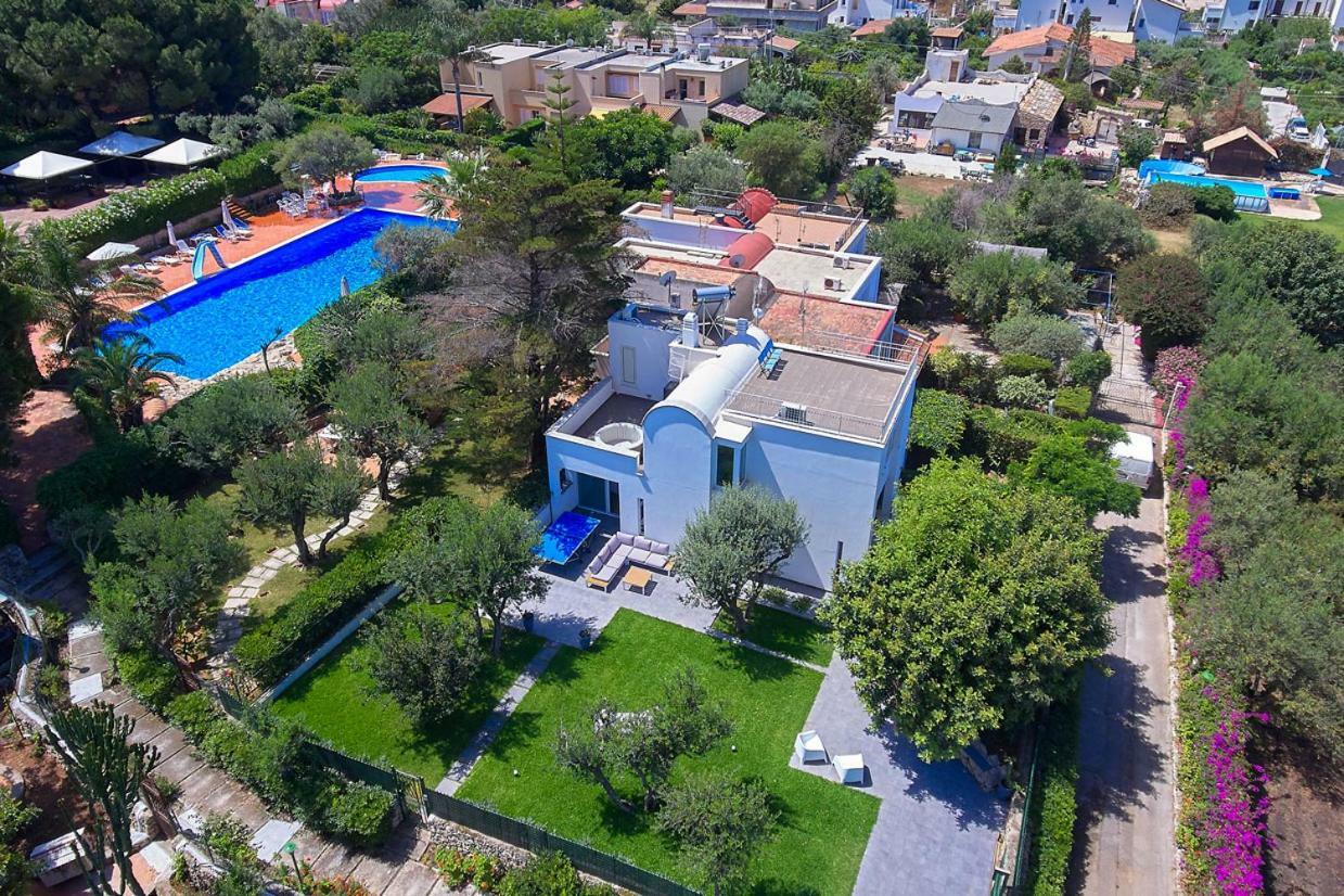 Casa Del Melograno Con Idromassaggio E Giardino Vila Terrasini Exterior foto